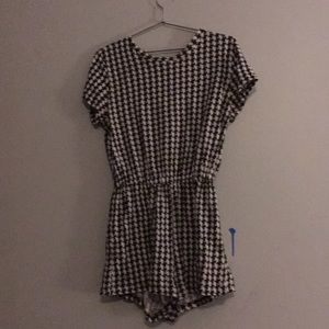Black and White Houndstooth Romper